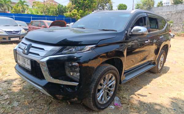 MITSUBISHI PAJERO SPORT 2.5L EXCEED (4X2)