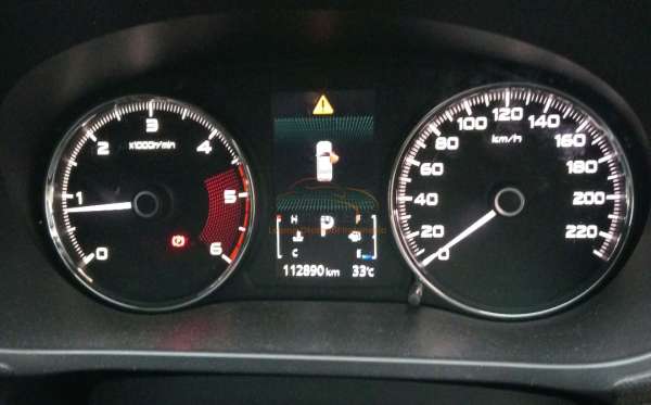 MITSUBISHI PAJERO SPORT 2.5L EXCEED (4X2)