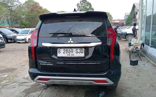MITSUBISHI PAJERO SPORT 2.5L EXCEED (4X2)
