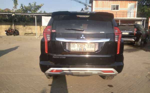 MITSUBISHI PAJERO SPORT 2.5L EXCEED (4X2)