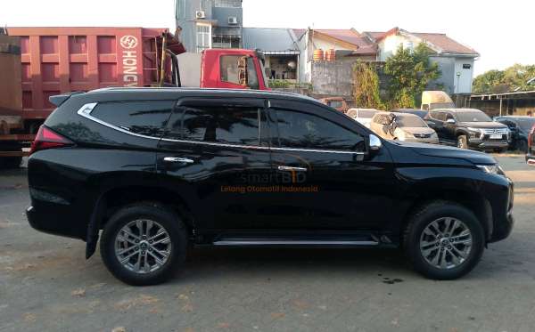 MITSUBISHI PAJERO SPORT 2.5L EXCEED (4X2)