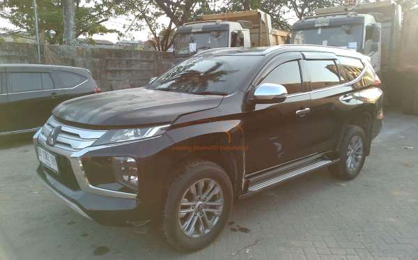 MITSUBISHI PAJERO SPORT 2.5L EXCEED (4X2)
