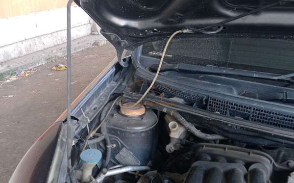 NISSAN LIVINA