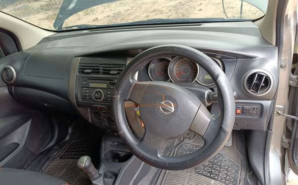 NISSAN LIVINA X-GEAR