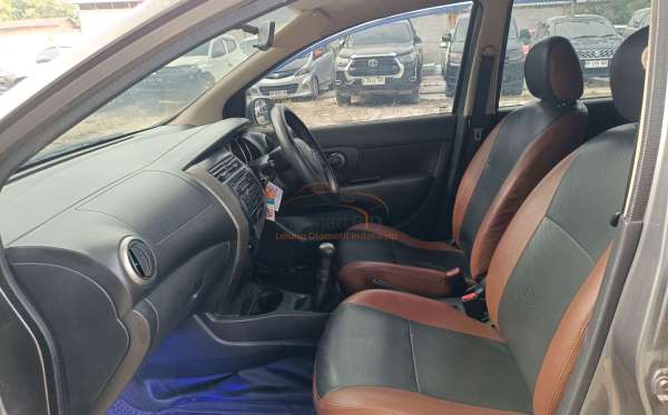 NISSAN LIVINA X-GEAR