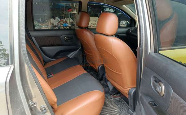 NISSAN LIVINA X-GEAR