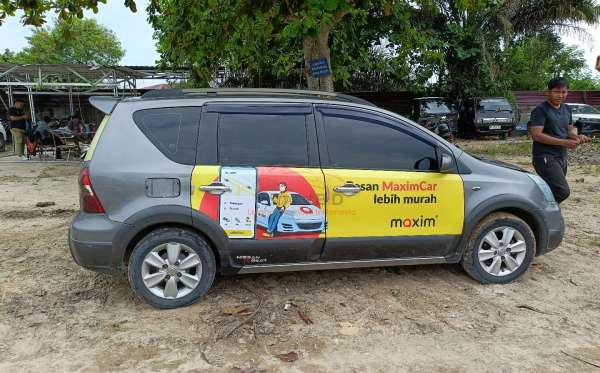 NISSAN LIVINA X-GEAR