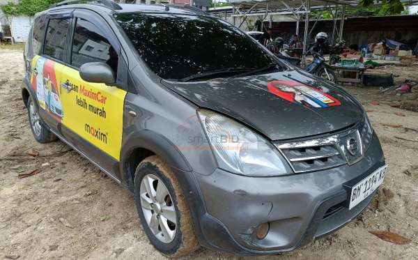 NISSAN LIVINA X-GEAR