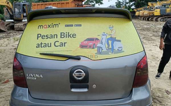 NISSAN LIVINA X-GEAR
