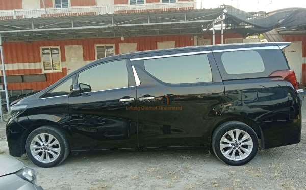 TOYOTA ALPHARD 2.5
