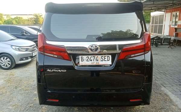 TOYOTA ALPHARD 2.5