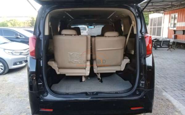 TOYOTA ALPHARD 2.5