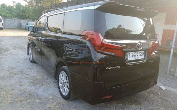 TOYOTA ALPHARD 2.5