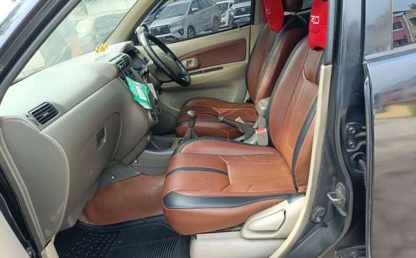 TOYOTA AVANZA 1.3 G