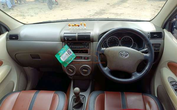 TOYOTA AVANZA 1.3 G