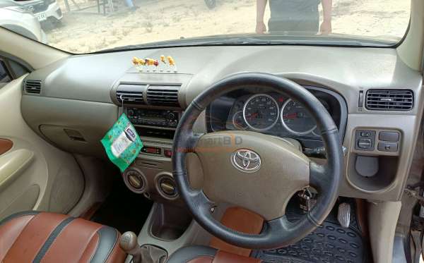TOYOTA AVANZA 1.3 G