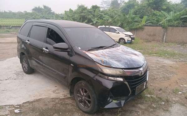 TOYOTA AVANZA 1.3 G