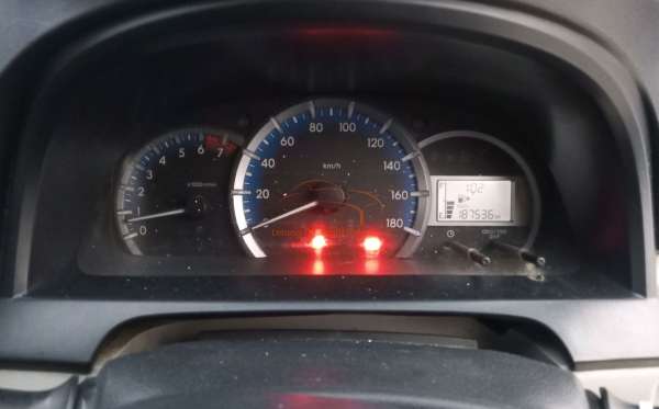 TOYOTA AVANZA 1.3 G