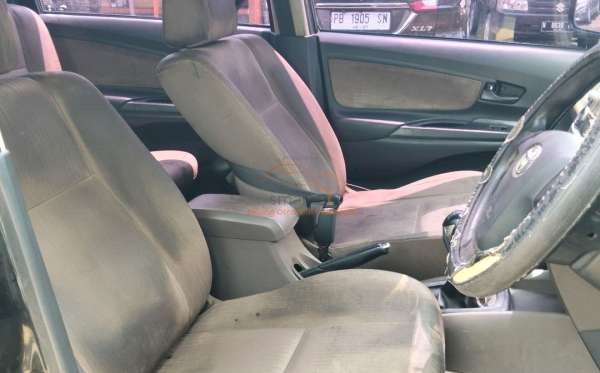 TOYOTA  AVANZA  1.3 G
