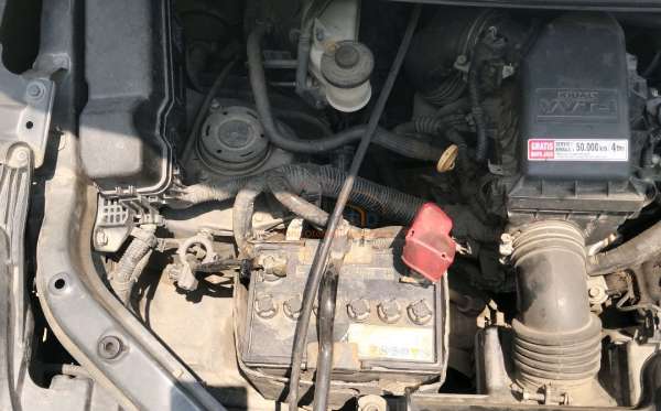 TOYOTA  AVANZA  1.3 G