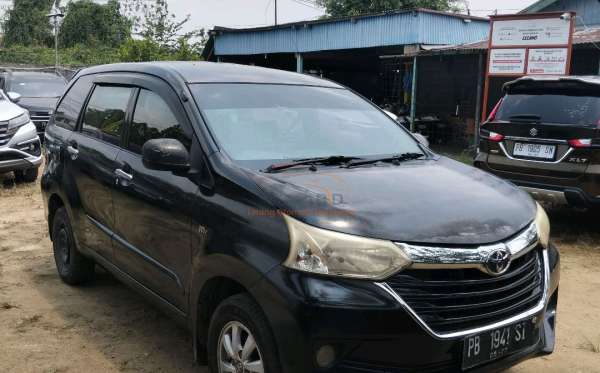 TOYOTA  AVANZA  1.3 G