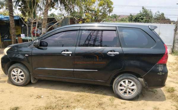 TOYOTA  AVANZA  1.3 G