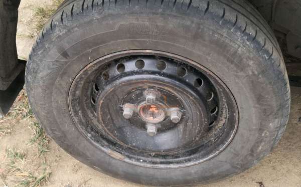 TOYOTA  AVANZA  1.3 G