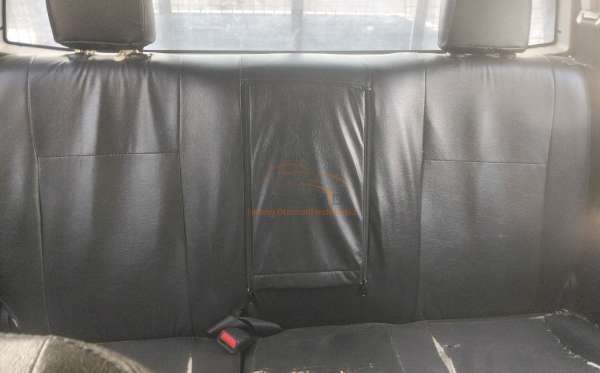 TOYOTA HILUX DOUBLE CABIN