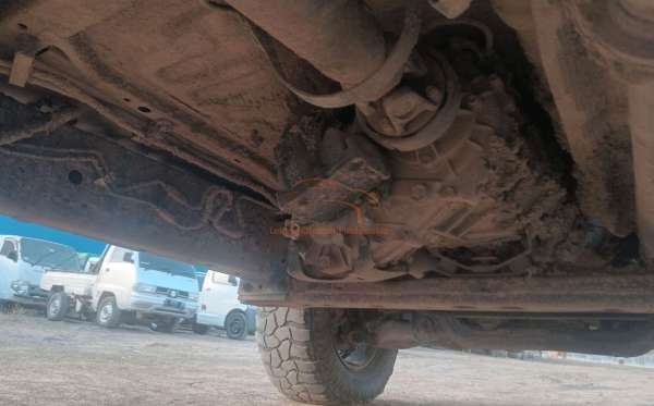 TOYOTA HILUX 2.4 E
