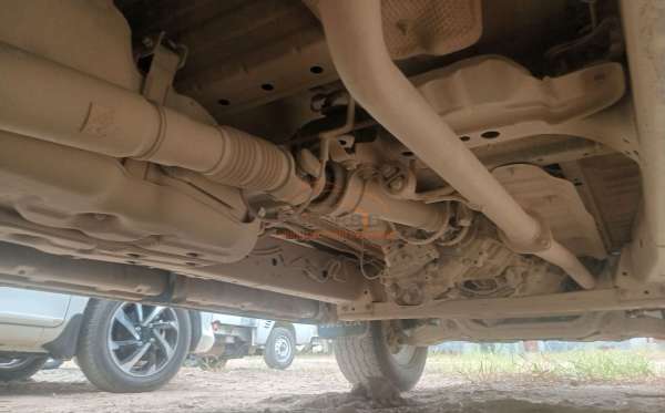 TOYOTA HILUX 2.4G DC 4X4