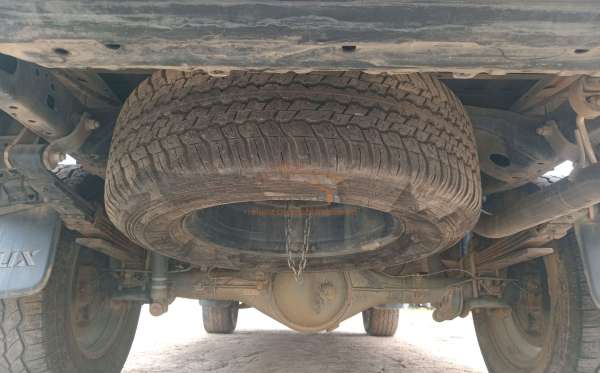 TOYOTA HILUX 2.4G DC 4X4