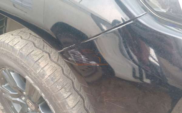 TOYOTA HILUX 2.4G DC 4X4