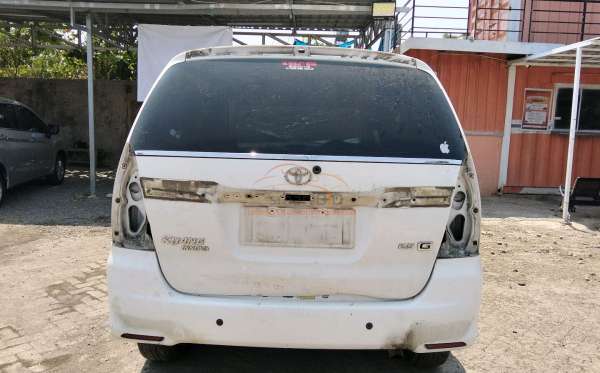 TOYOTA KIJANG INNOVA G