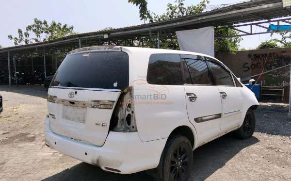 TOYOTA KIJANG INNOVA G