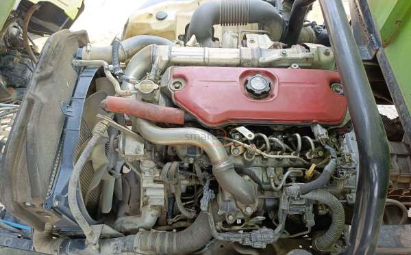 HINO DUTRO-136