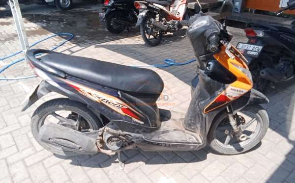 HONDA BEAT