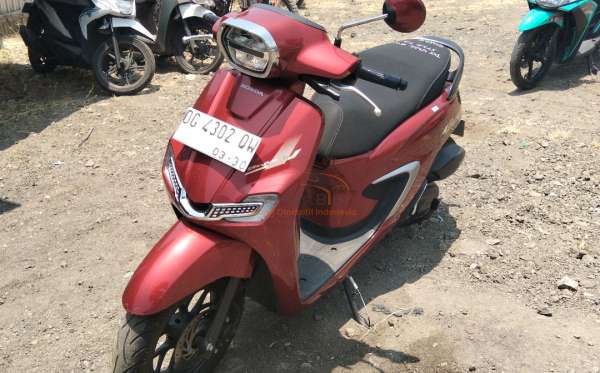 HONDA STYLO ABS