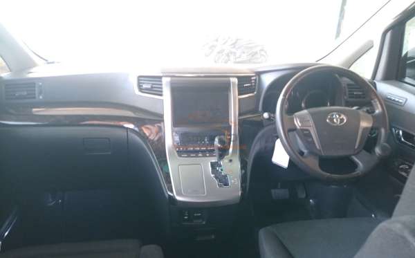 TOYOTA VELLFIRE ZG