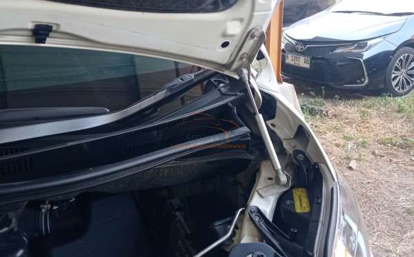 TOYOTA VELLFIRE ZG
