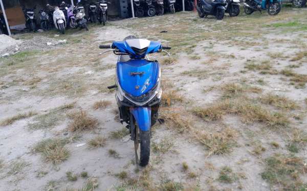 YAMAHA XEON RC 125