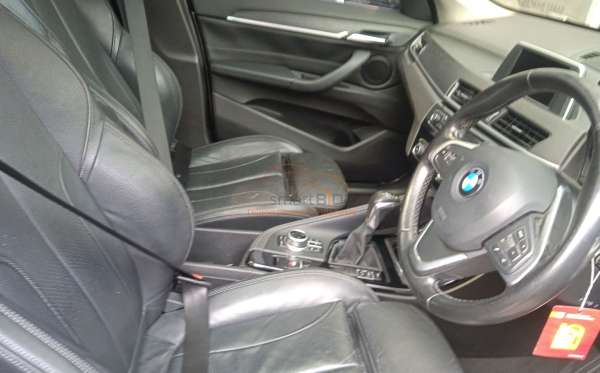 BMW X1 SDRIVE 18I
