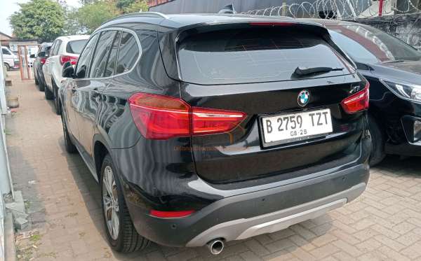 BMW X1 SDRIVE 18I
