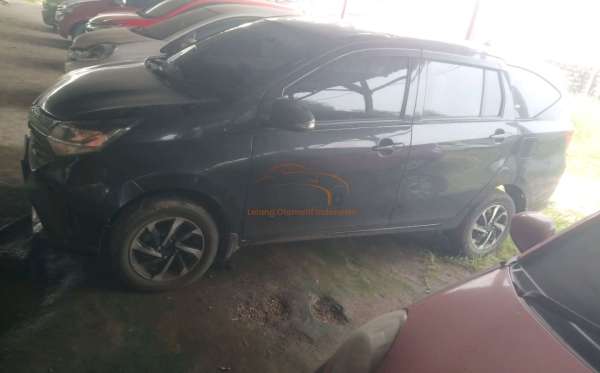 DAIHATSU SIGRA