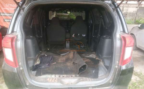 DAIHATSU SIGRA