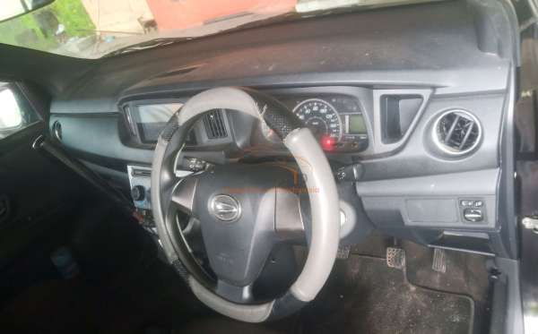 DAIHATSU SIGRA