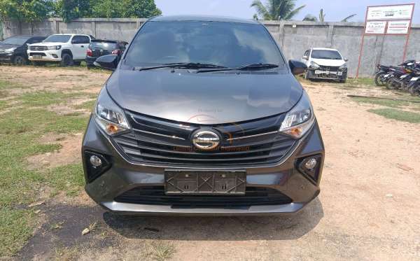 DAIHATSU SIGRA