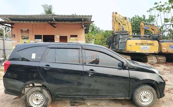 DAIHATSU  SIGRA  D