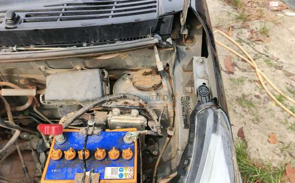DAIHATSU  SIGRA  D