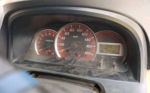 DAIHATSU  XENIA