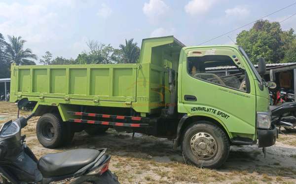 HINO  WU 342R